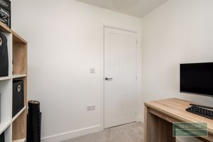 Photo 25- click for photo gallery